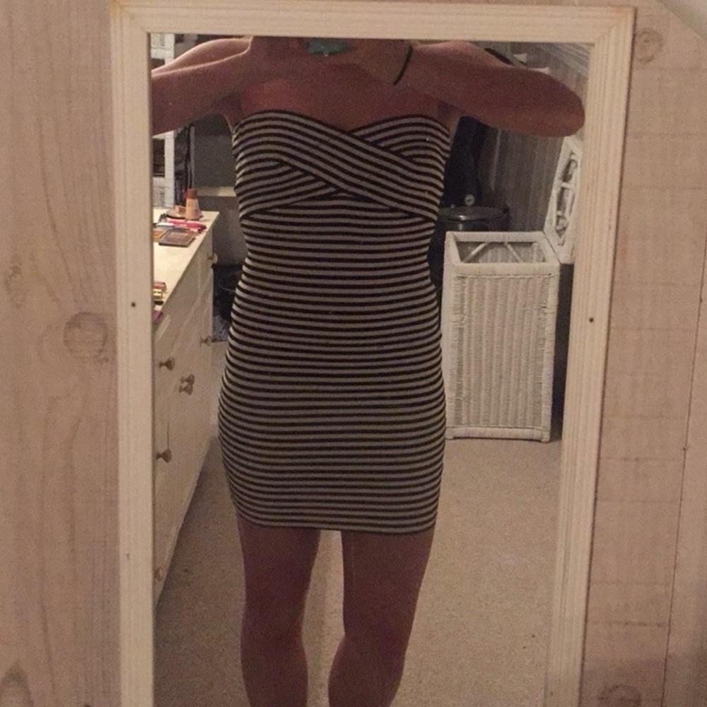Charlotte Russe Black & White Striped Firm Full Figured Fitted Zipper Mini Dress
